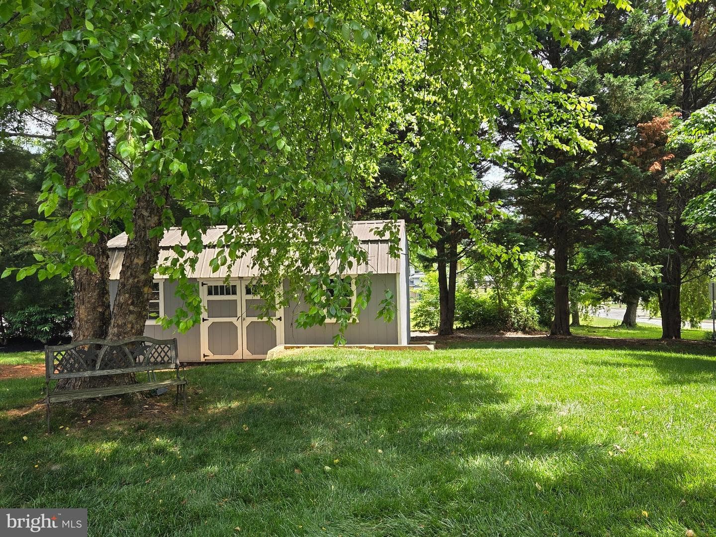 613 Roland Avenue photo 19