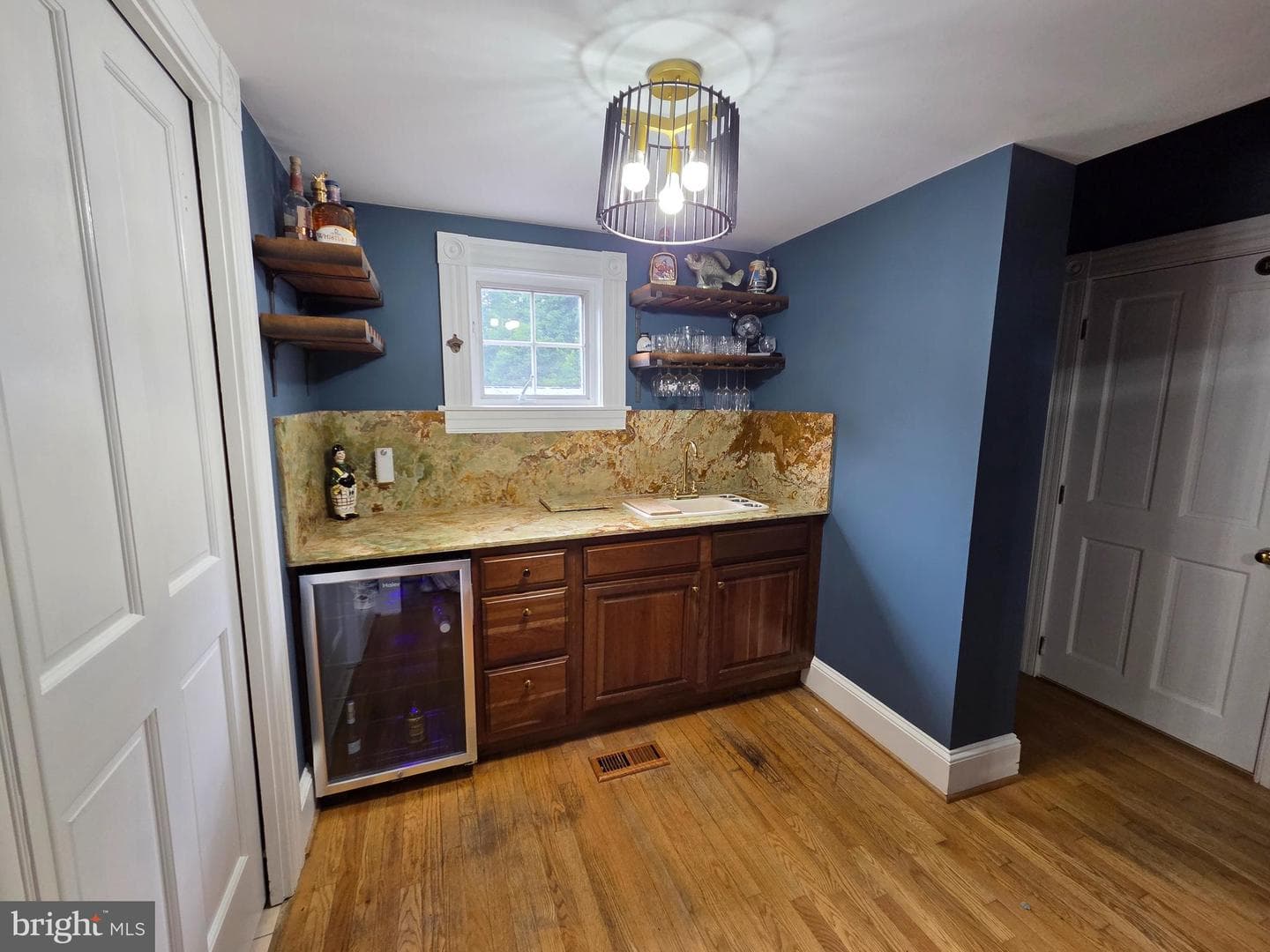 613 Roland Avenue photo 47