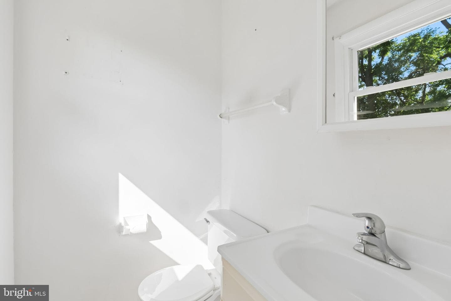 209 Bright Oaks Drive photo 21