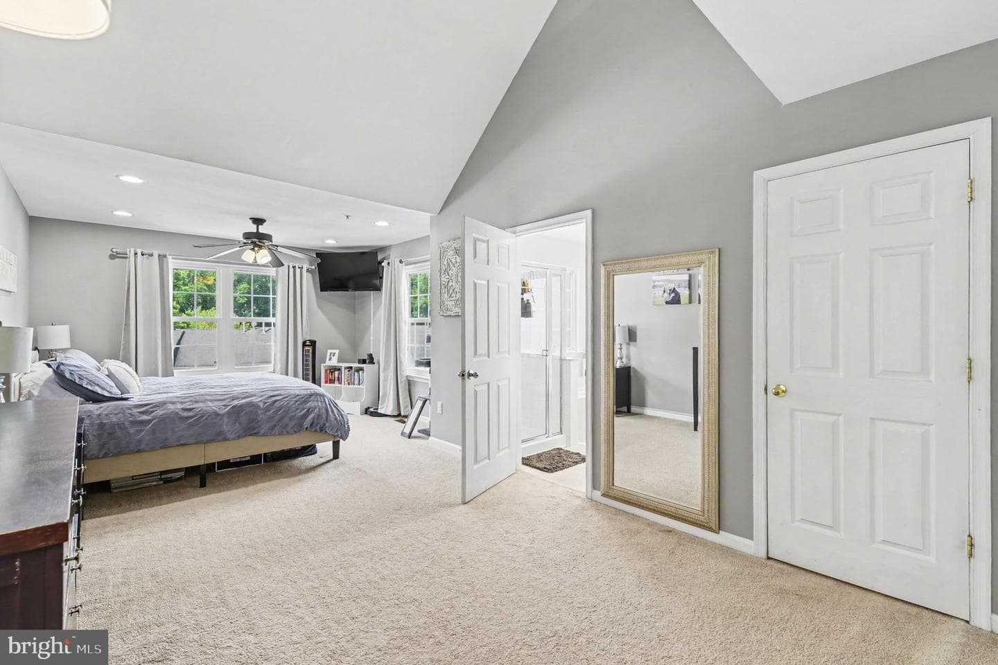 749 Shallow Ridge Court photo 14