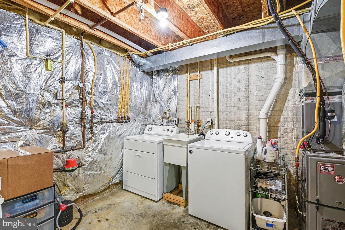 749 Shallow Ridge Court photo 25
