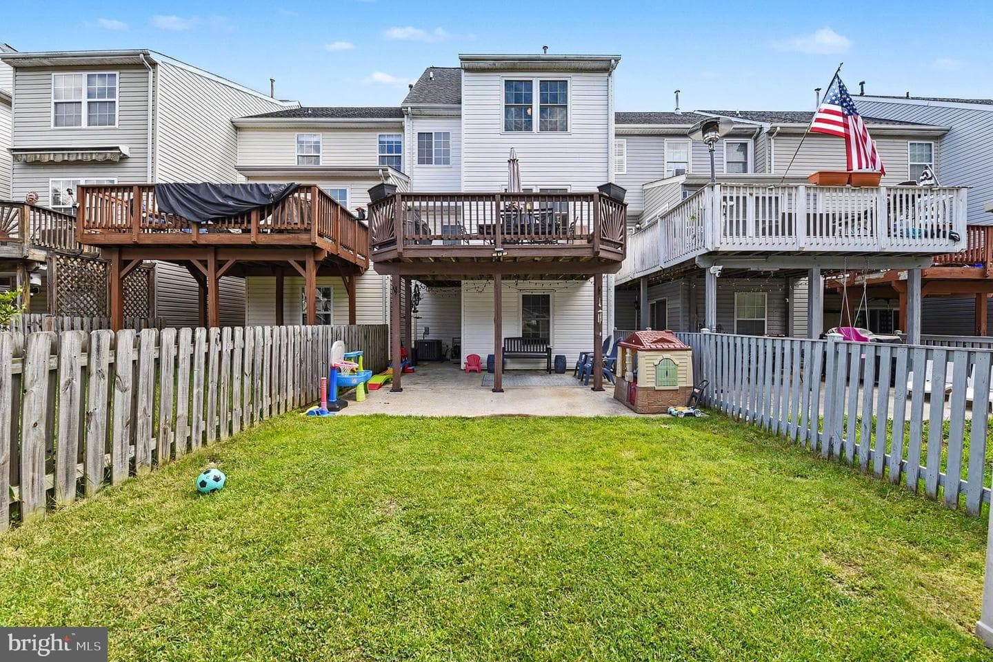 749 Shallow Ridge Court photo 27