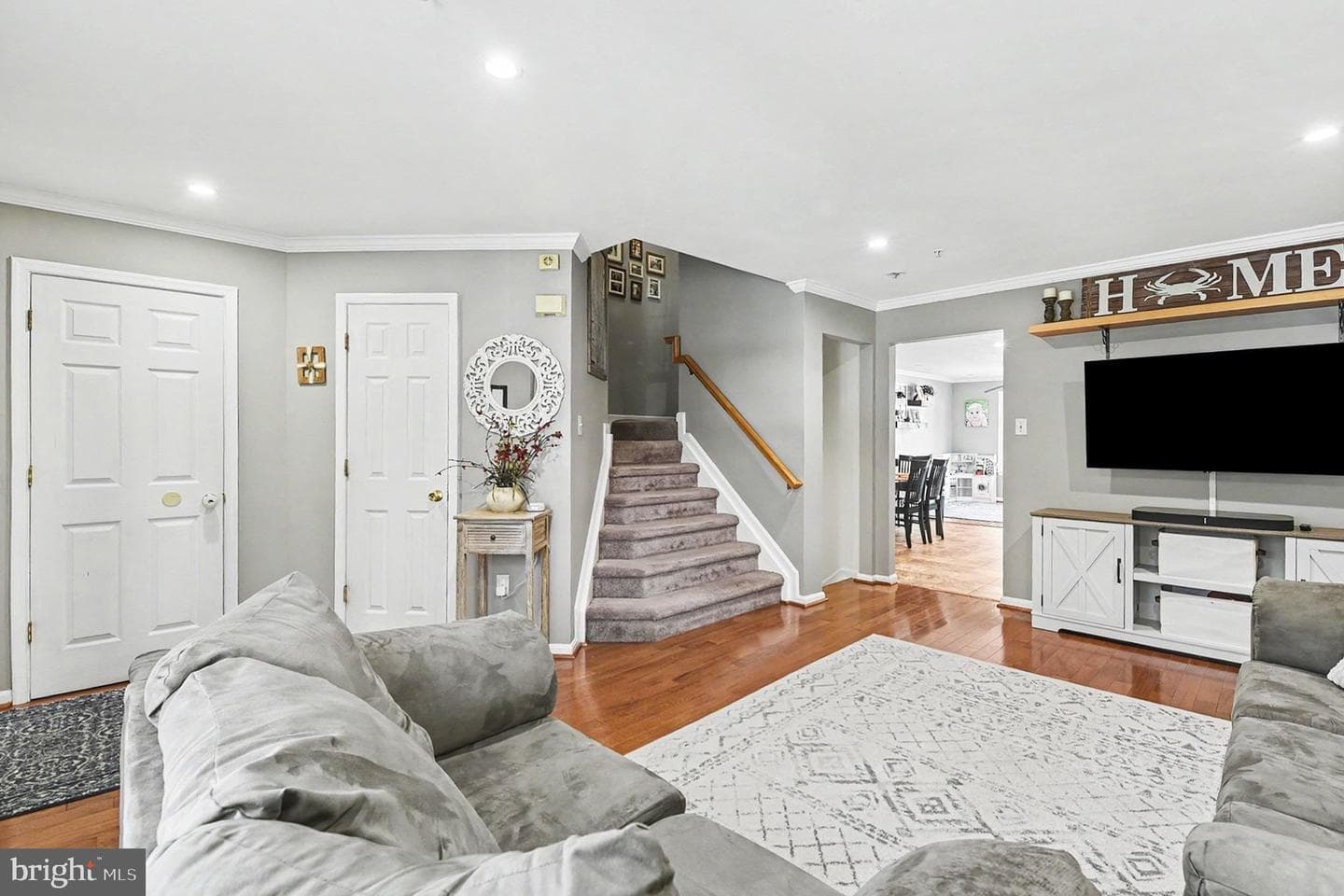 749 Shallow Ridge Court photo 6