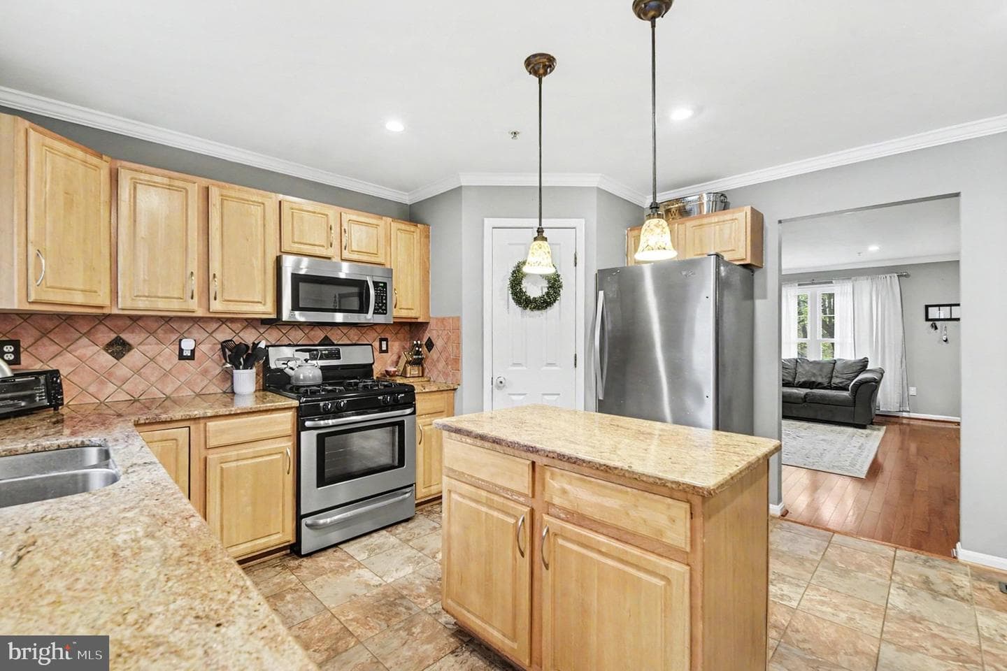 749 Shallow Ridge Court photo 7