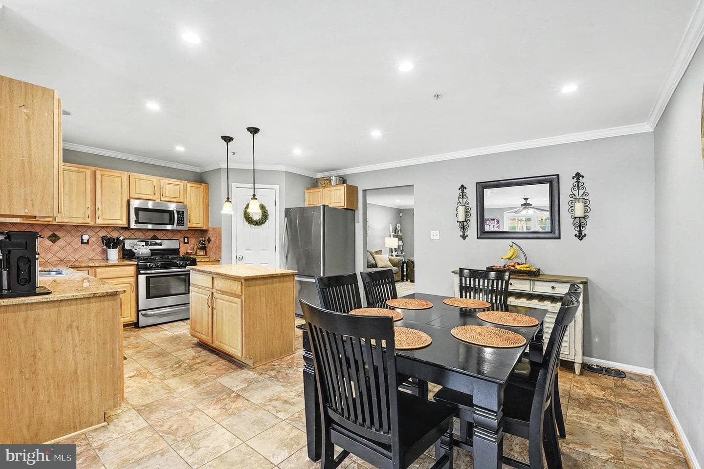 749 Shallow Ridge Court photo 8