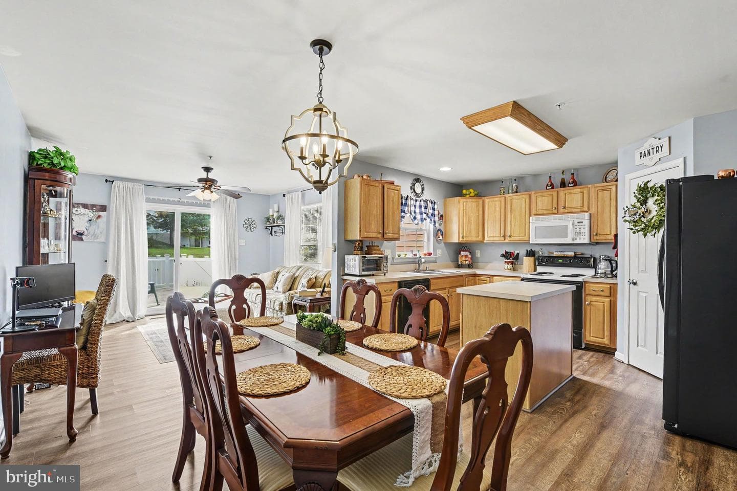 715 Shallow Ridge Court photo 14