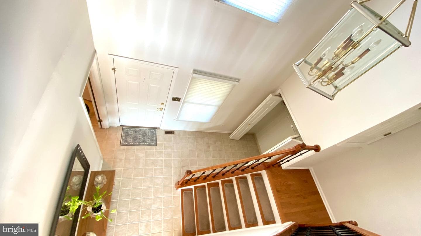 124 Ravenswood photo 26
