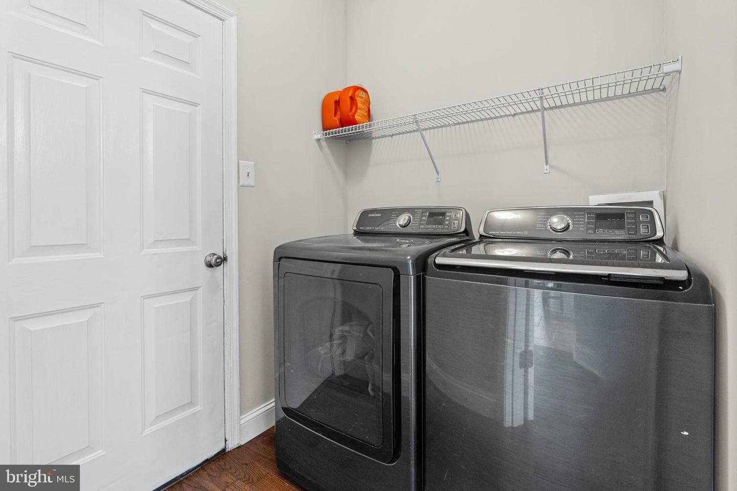 1011 Irwins Choice photo 15