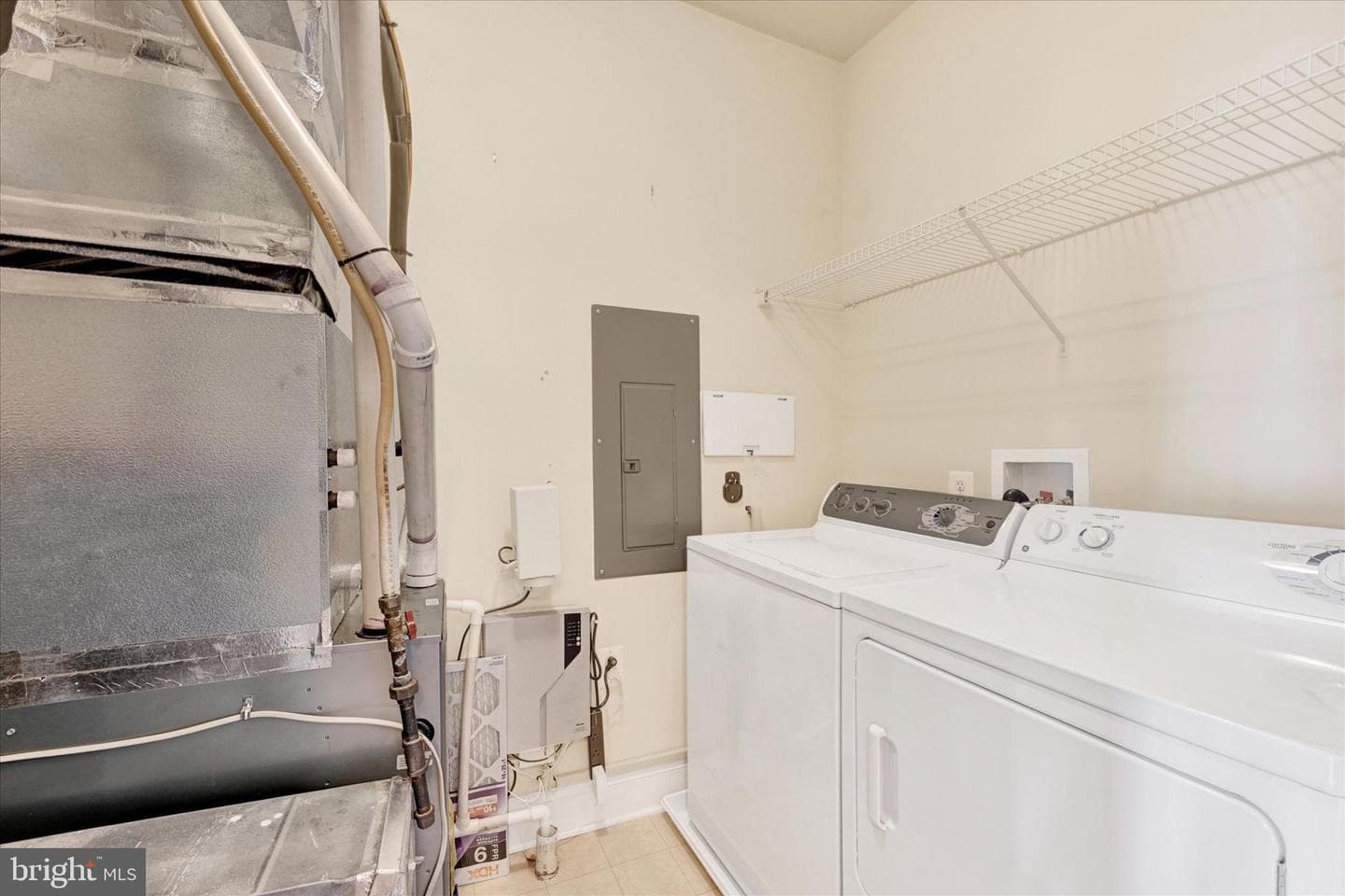 902 Macphail Woods Crossing #4j photo 12
