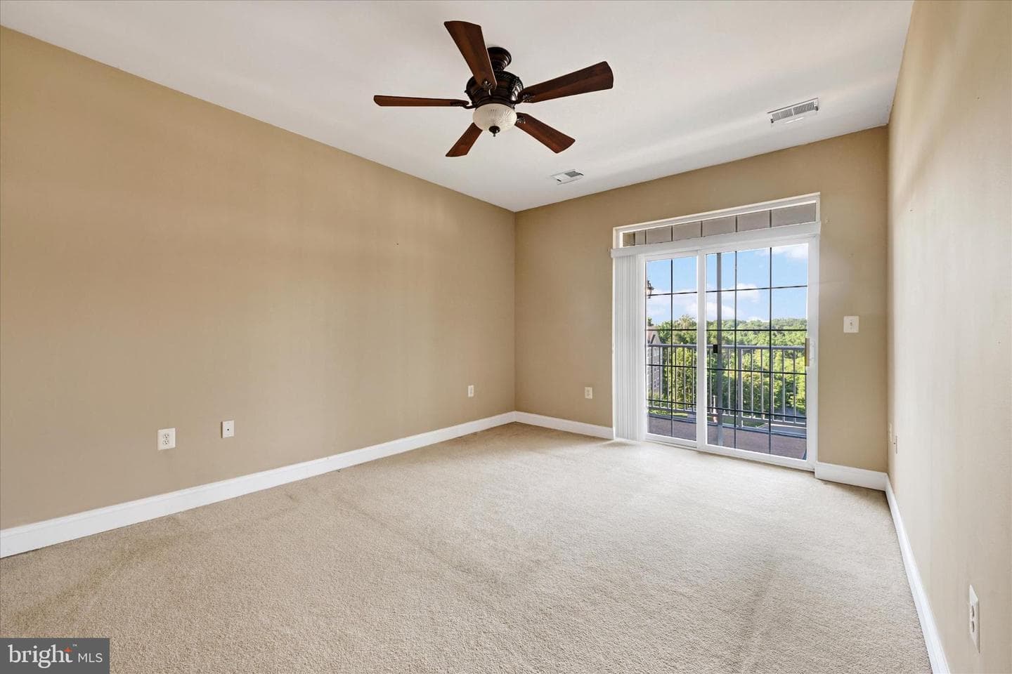 902 Macphail Woods Crossing #4j photo 28