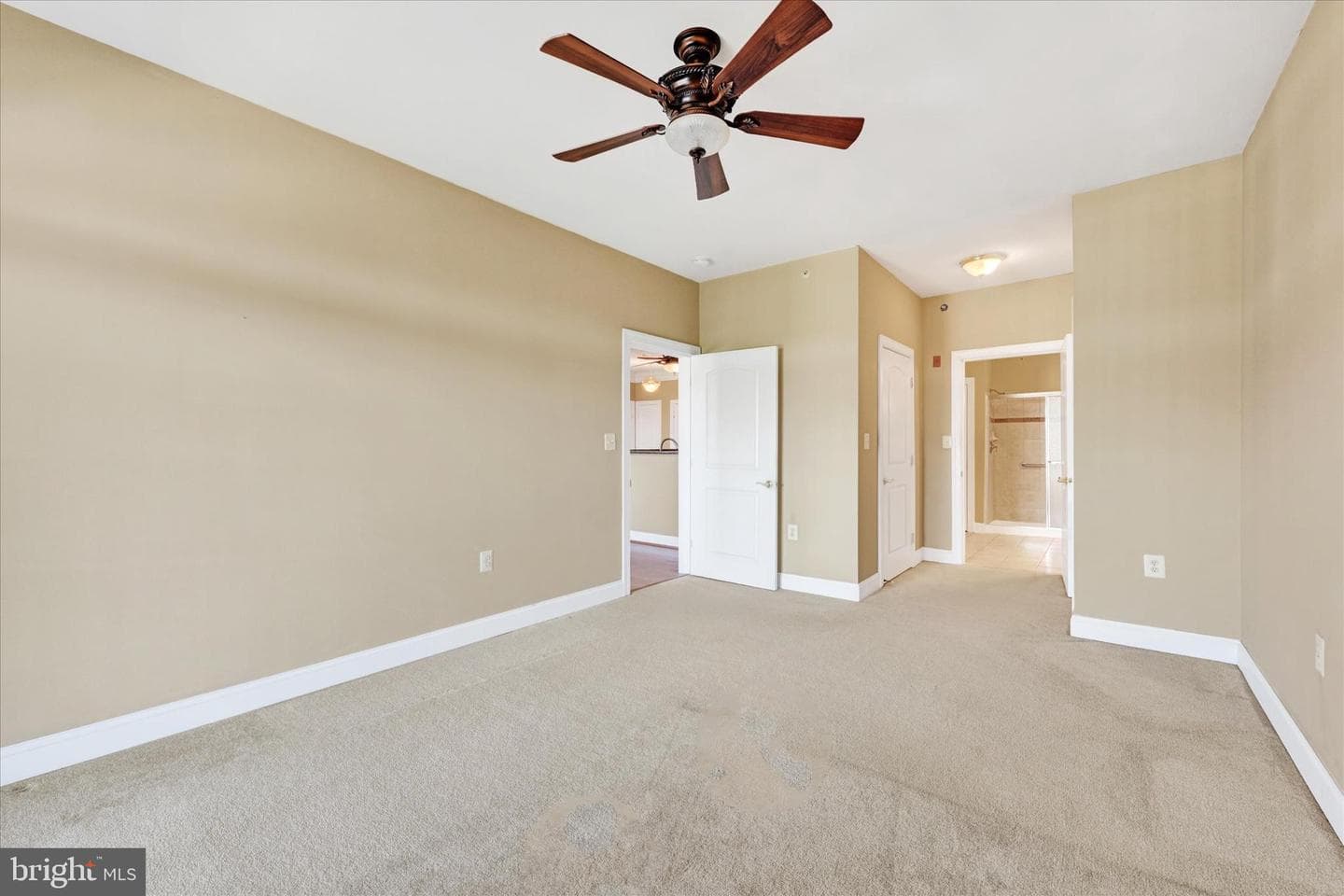 902 Macphail Woods Crossing #4j photo 30