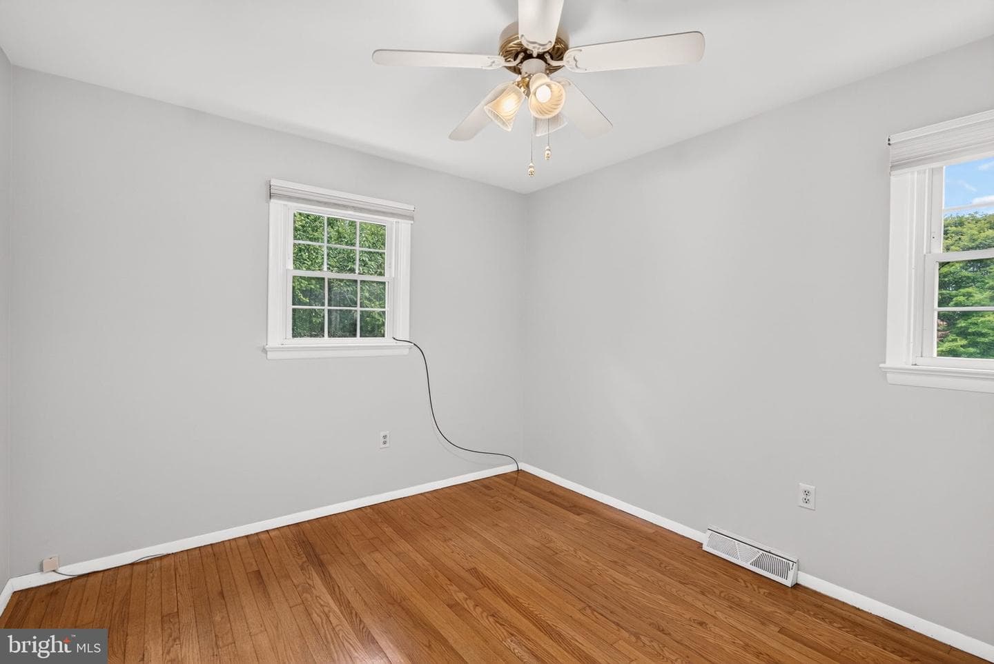 1301 Beaumont Court photo 30