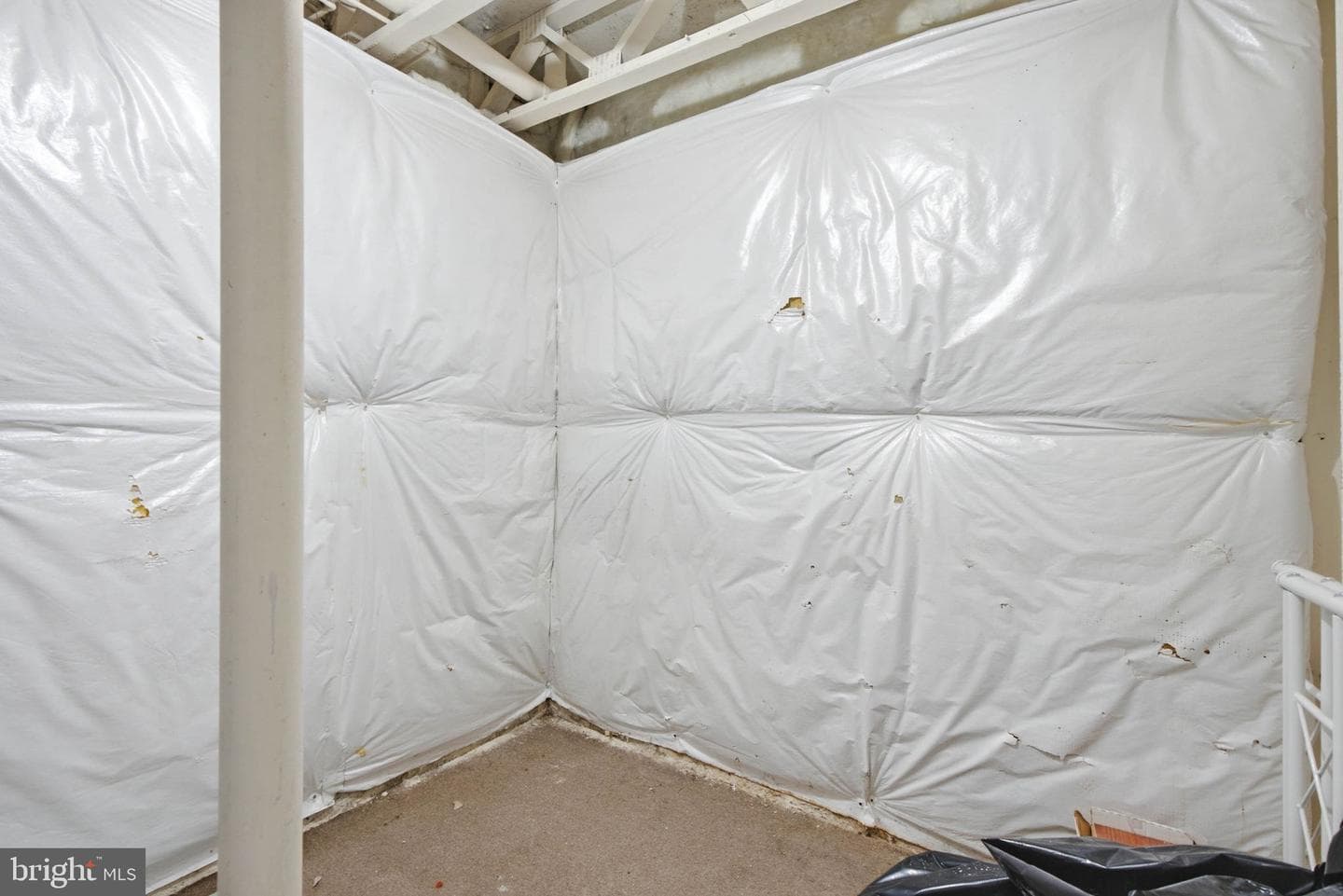 422 Kentmore Terrace photo 31