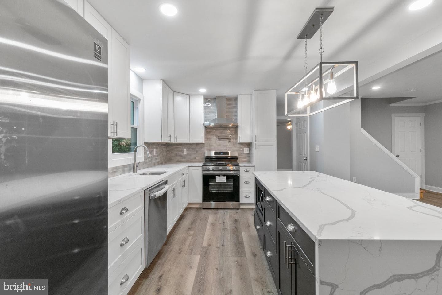 200 Maxwell Court photo 4