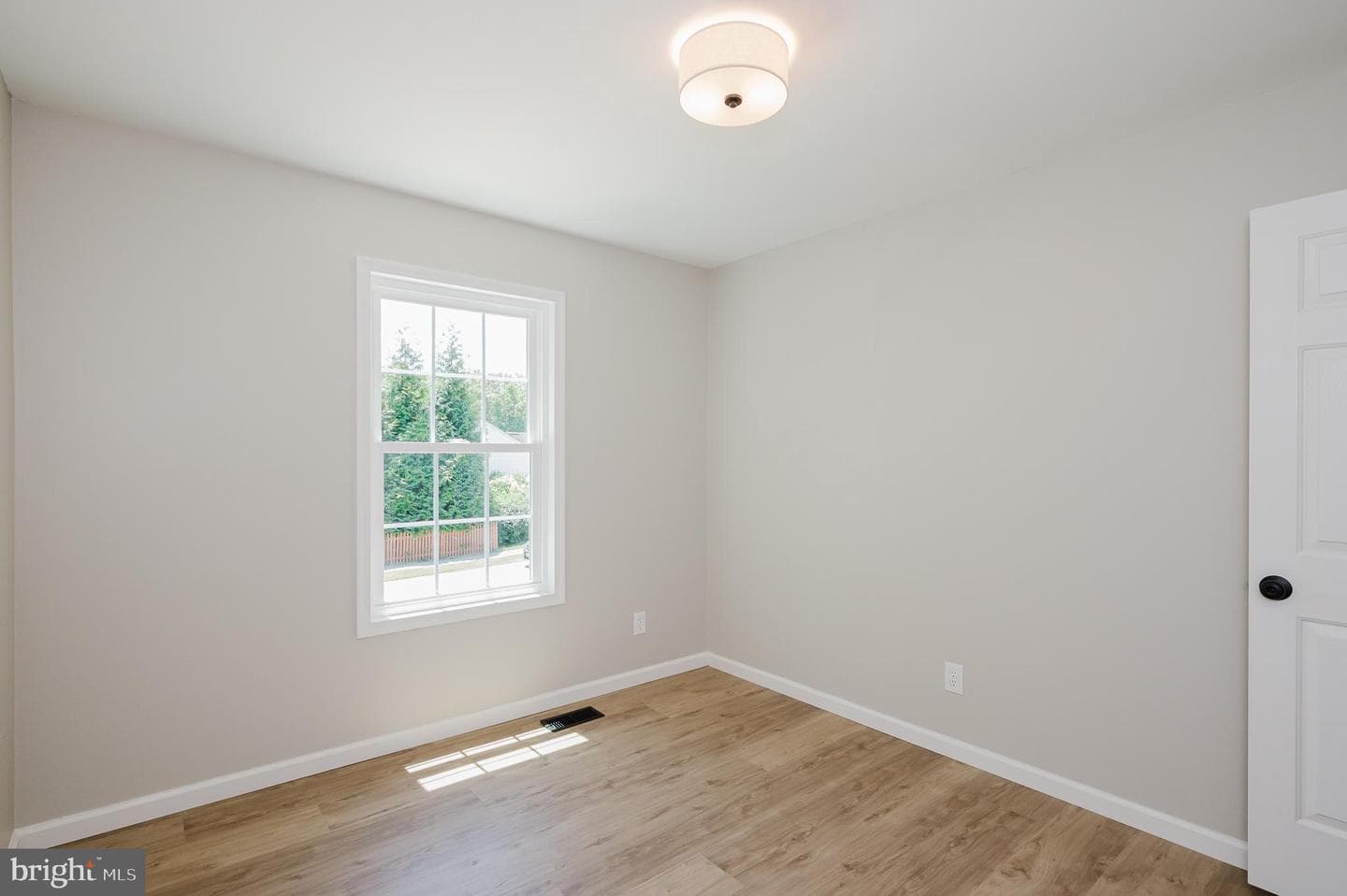 208 Decoy Drive photo 28
