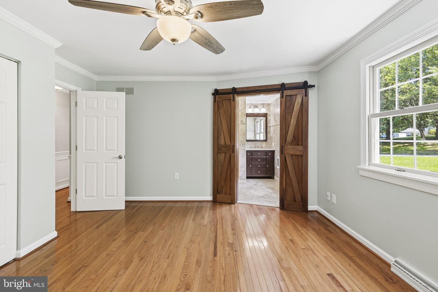 1602 E Branch Court photo 14