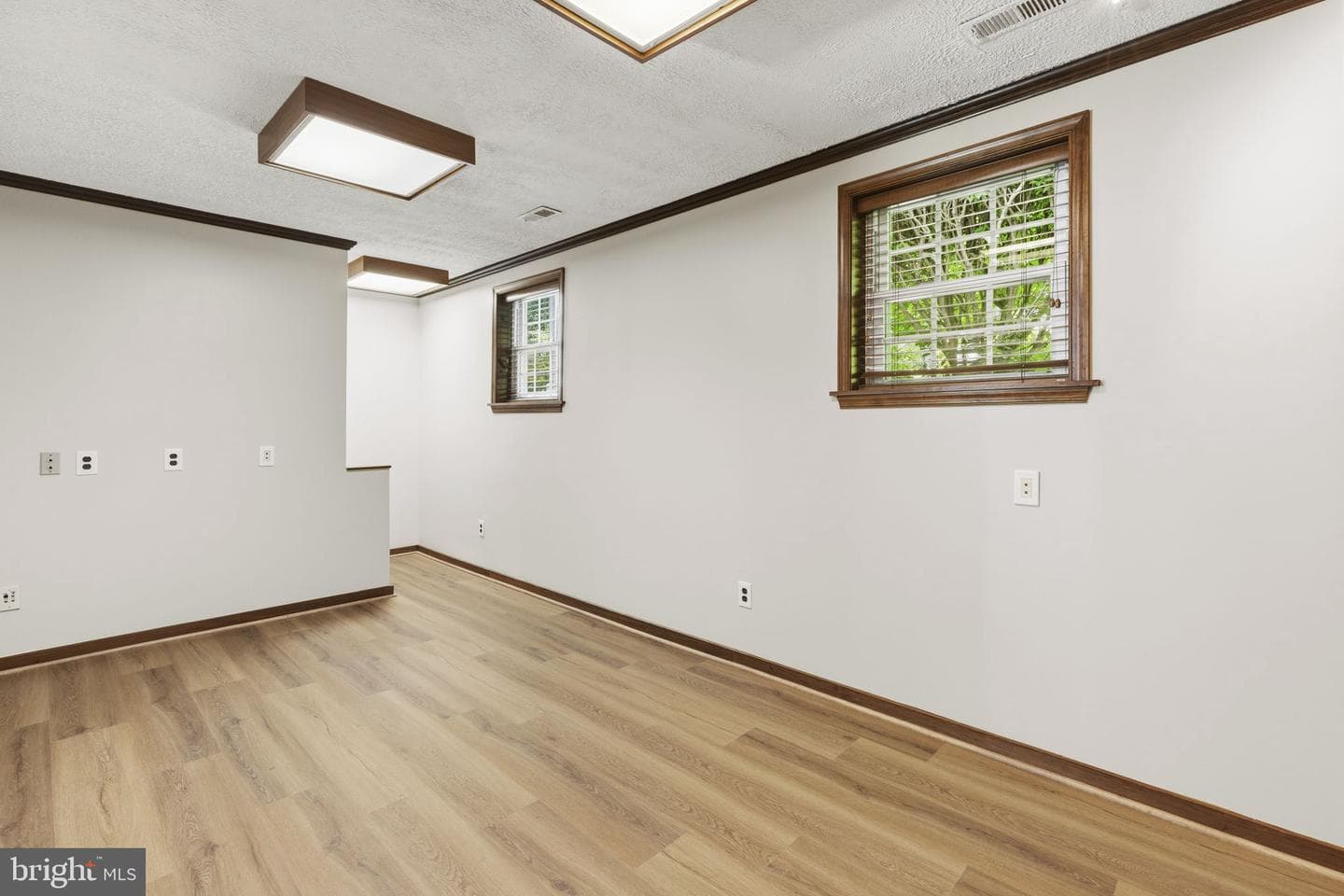 1602 E Branch Court photo 29