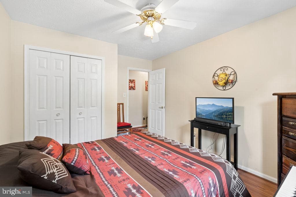 1212 Trillium Court photo 33