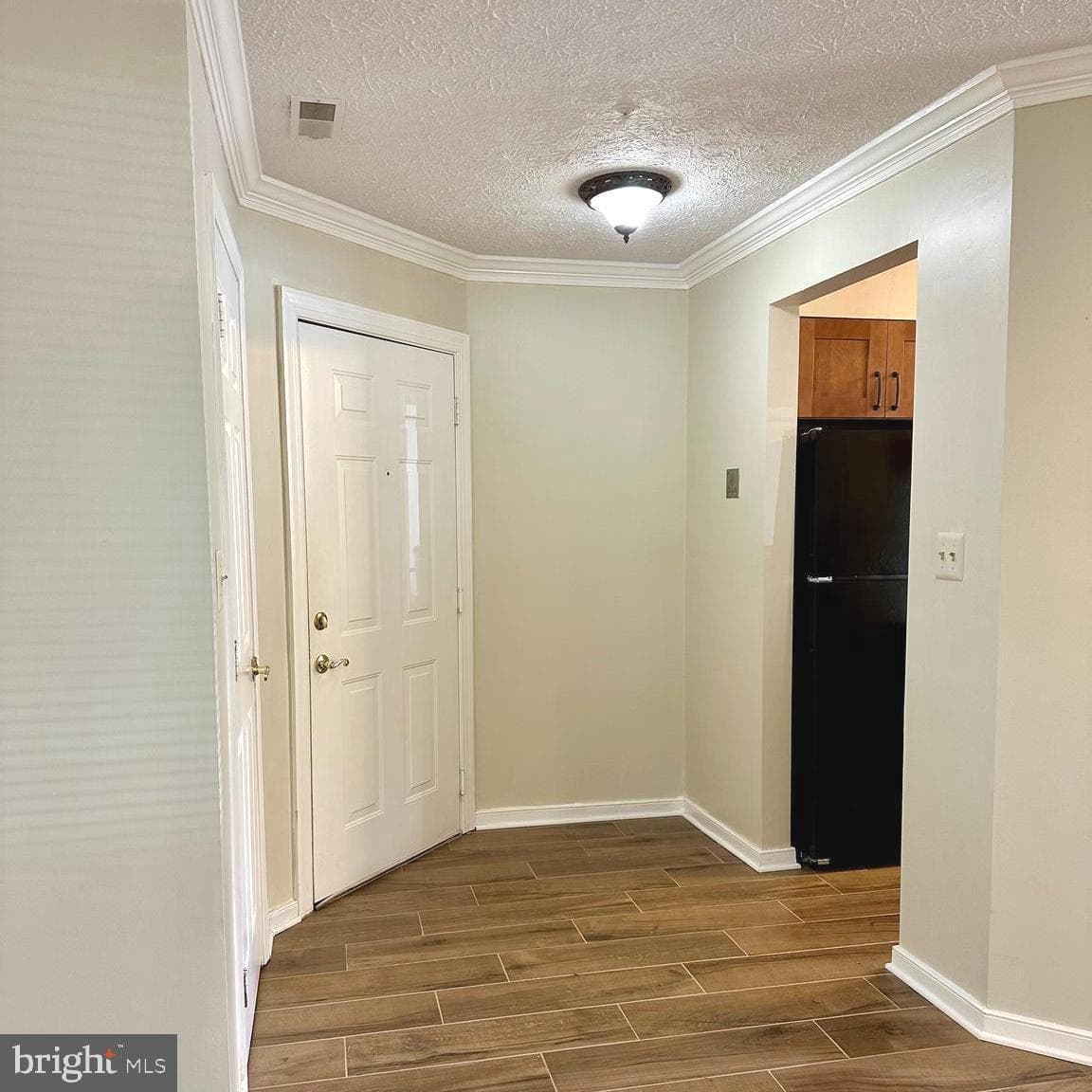1712 Landmark Drive #j photo 5