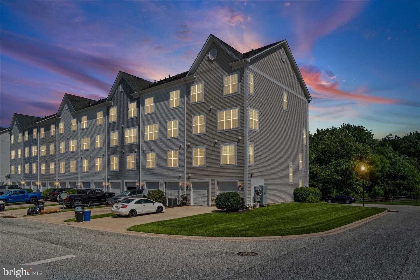 1670 Mohegan Drive #b photo 32
