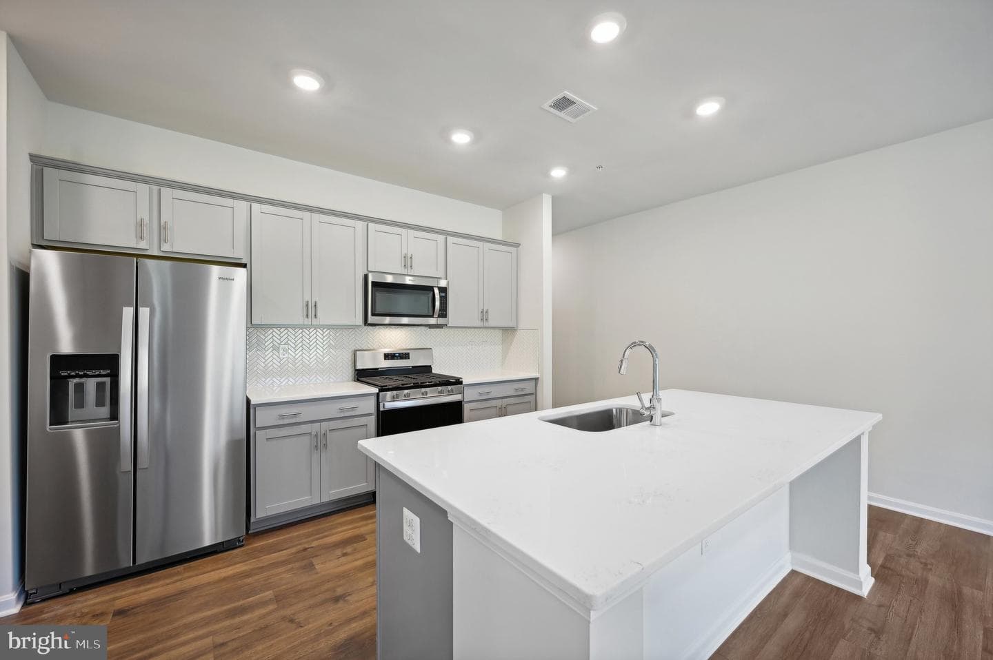 1719 Carver Circle photo 15