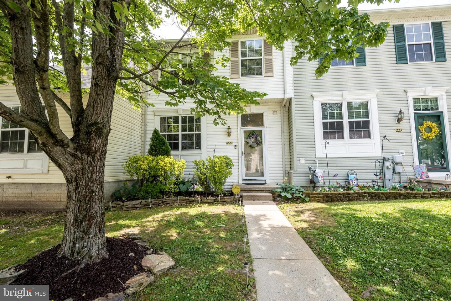 225 Woodland Green Way photo 16