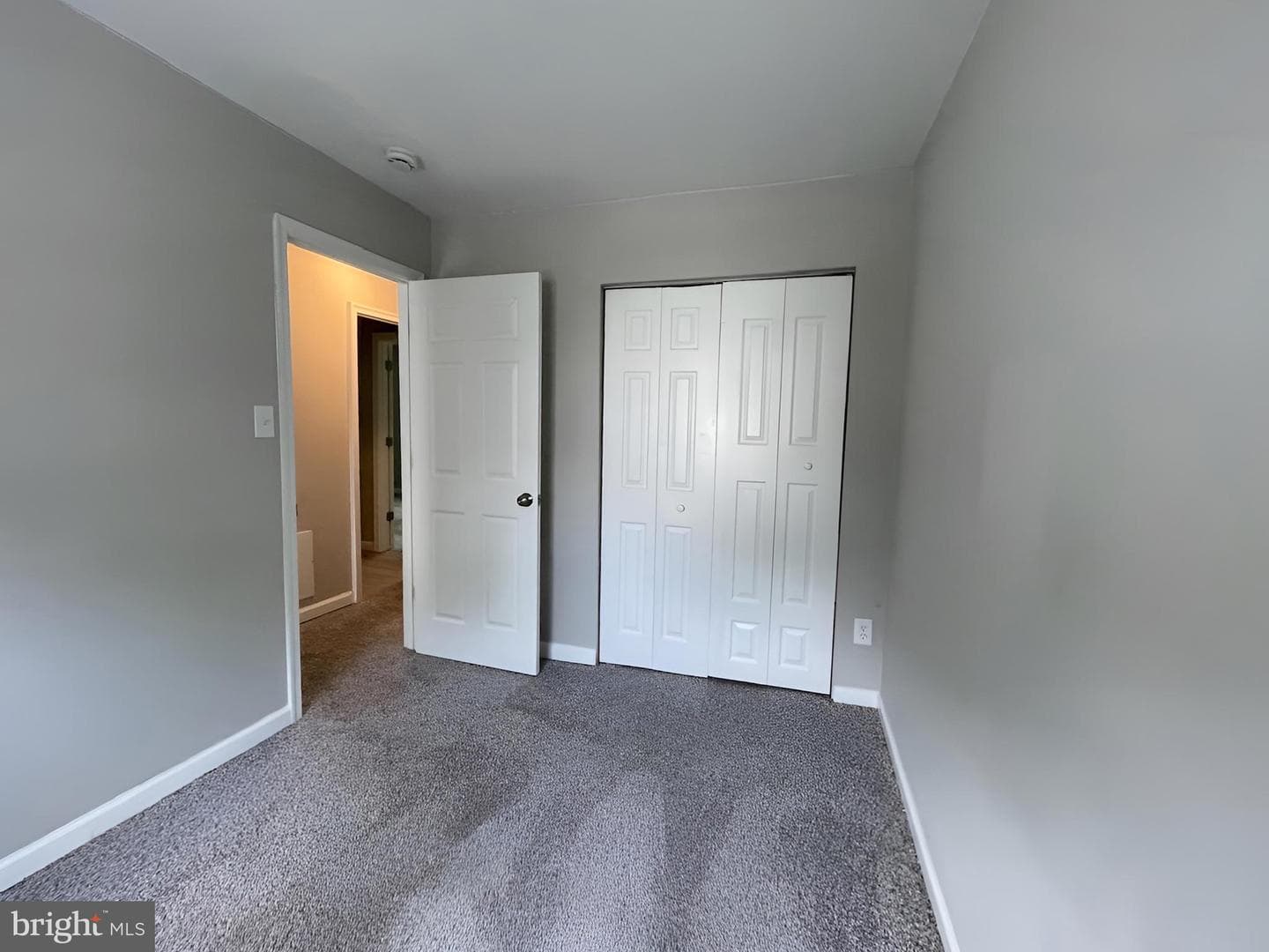 1909 Eloise Lane photo 13
