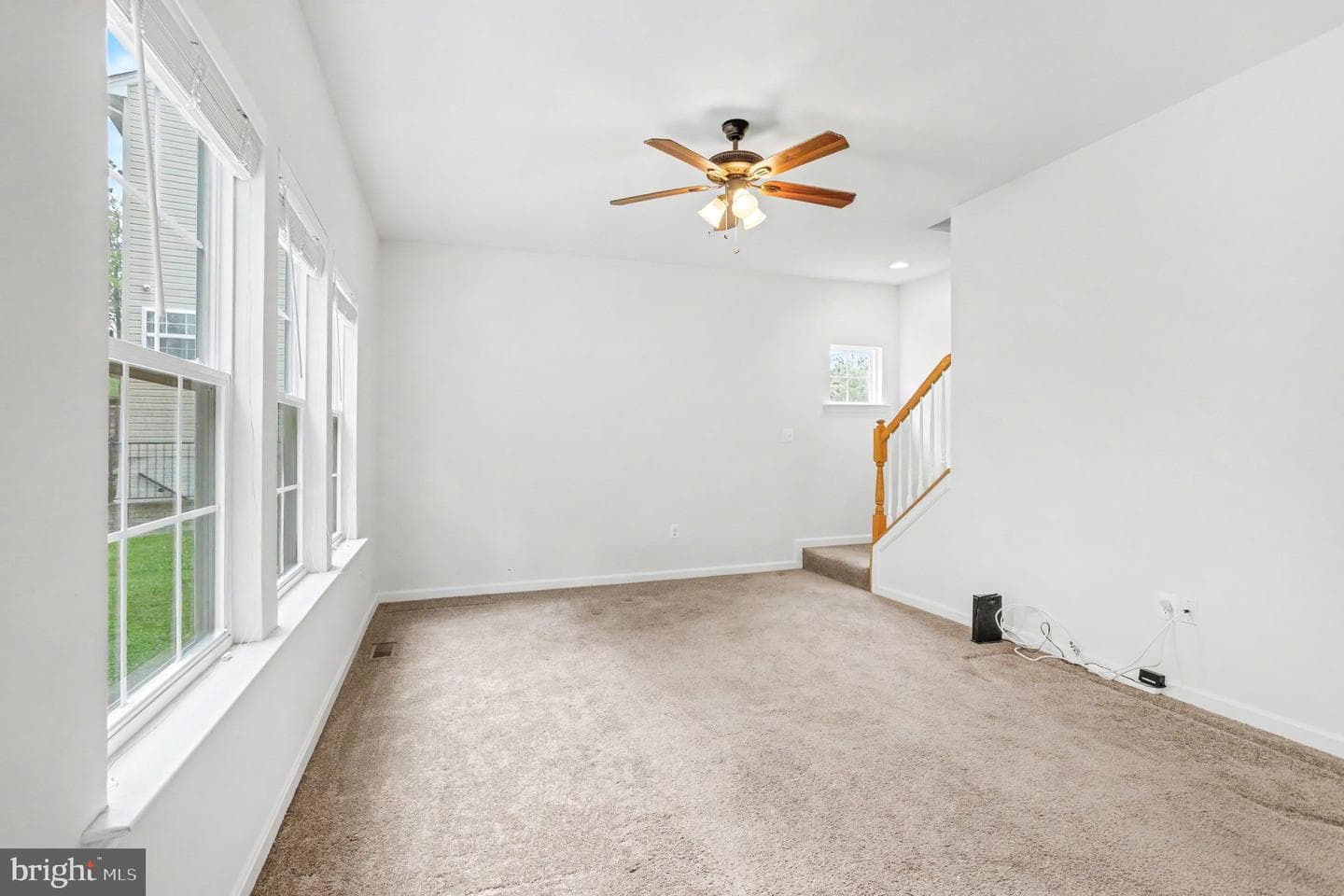 1207 Wishing Well Court photo 15