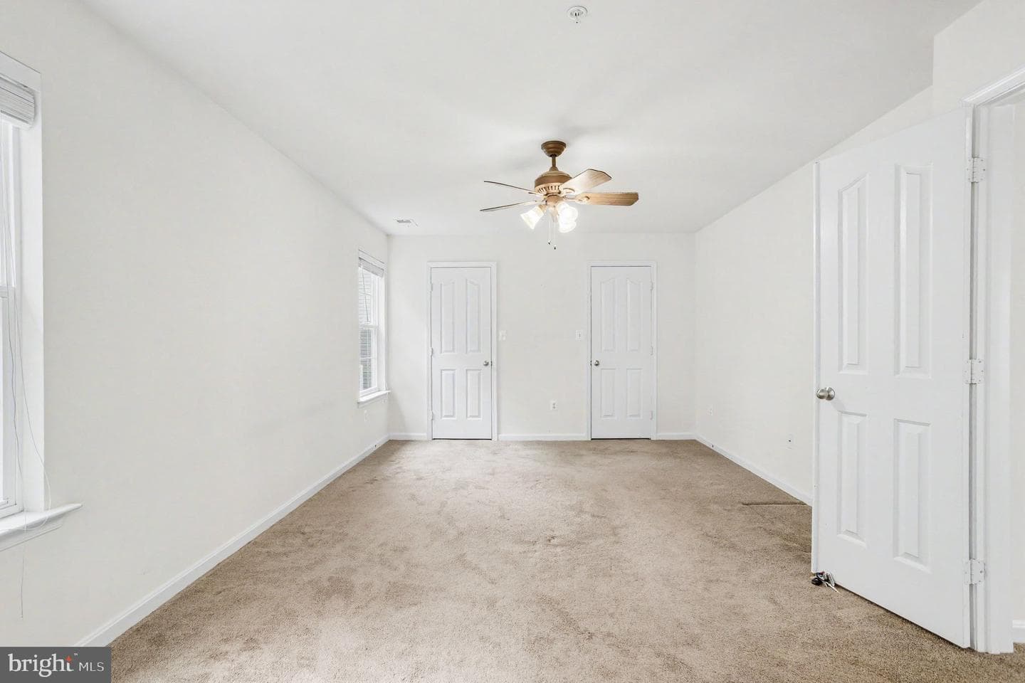 1207 Wishing Well Court photo 18