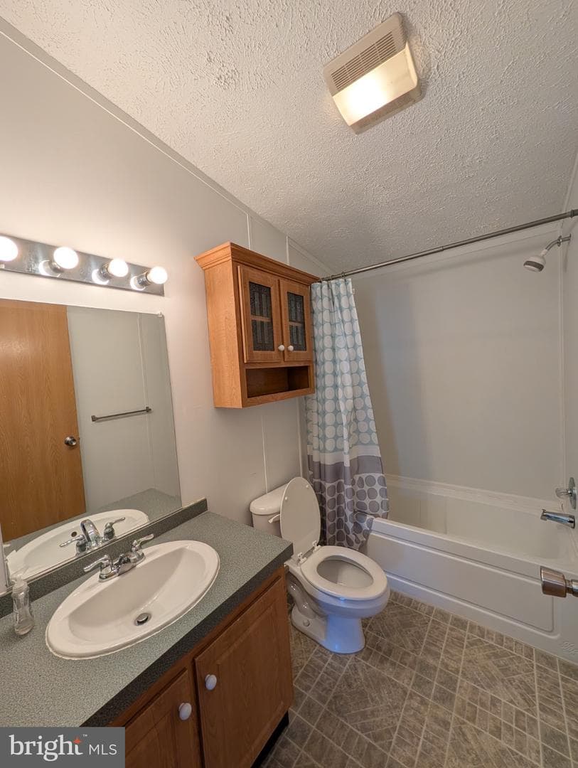 216 Garner Drive photo 11