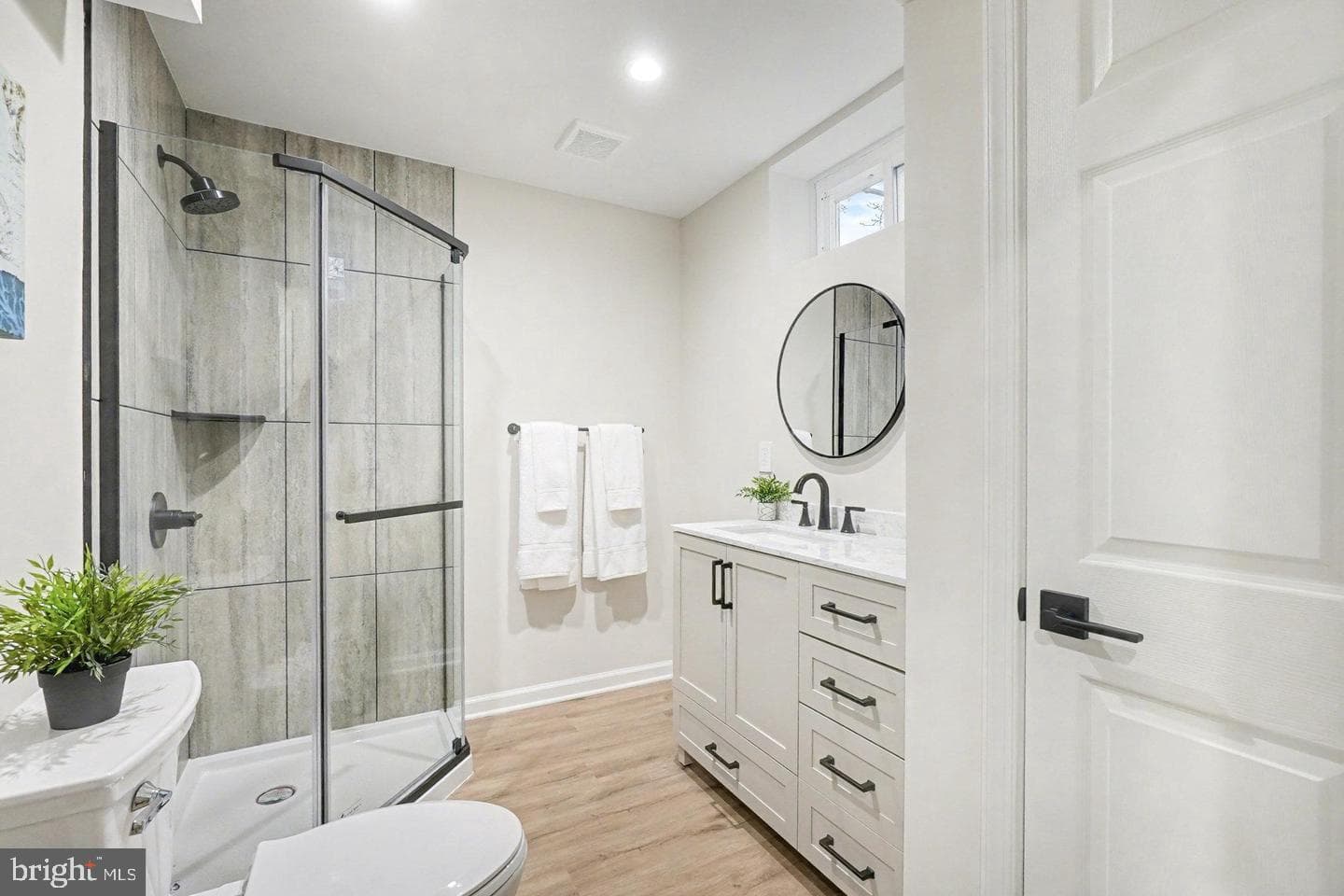 4 Poplar Grove Avenue photo 45