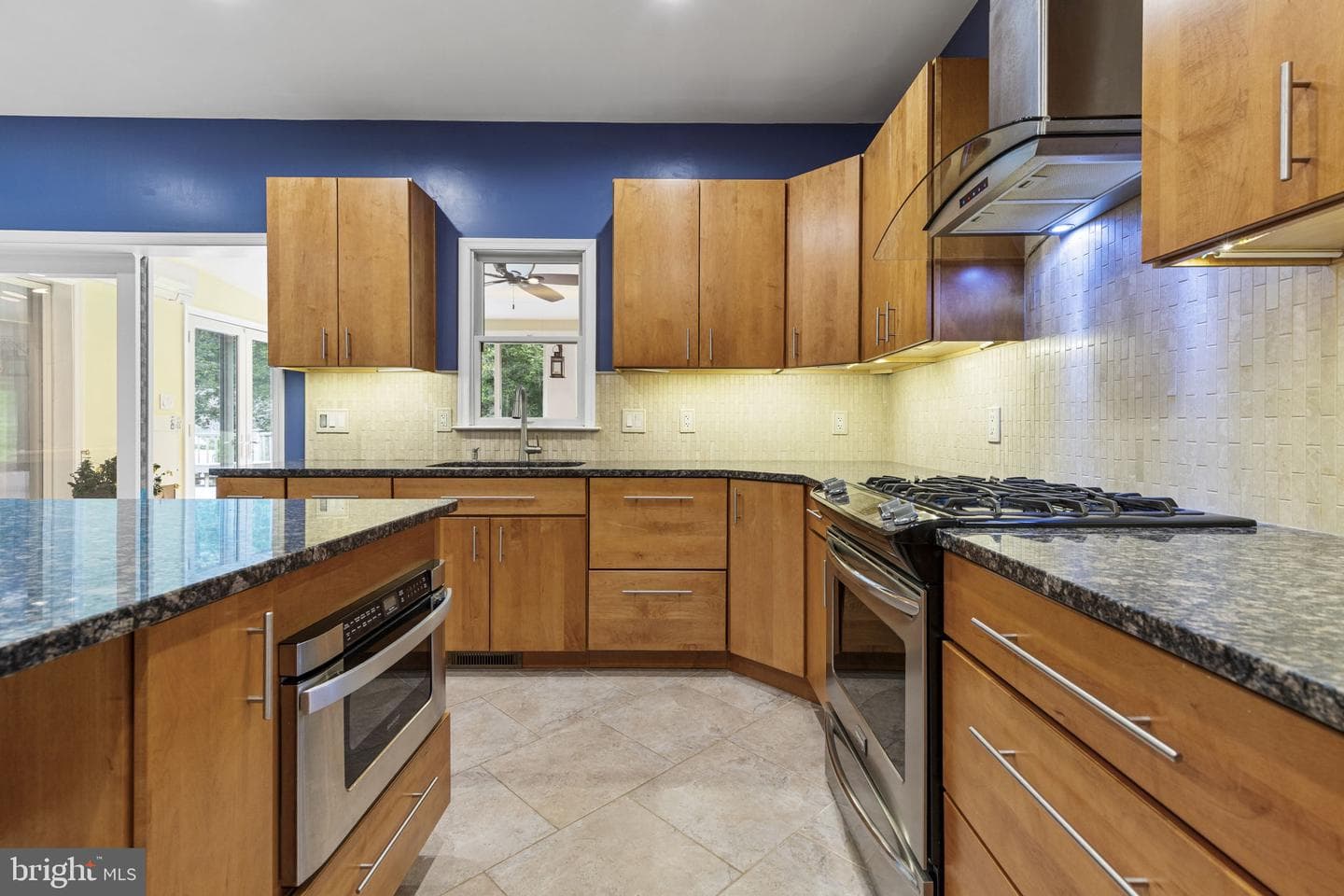 2205 Erin Way photo 11