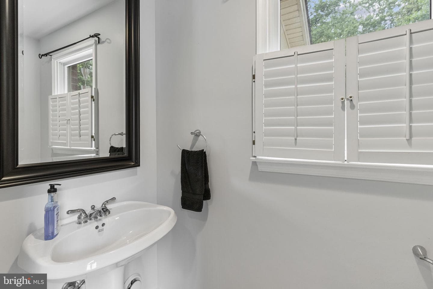 2205 Erin Way photo 28