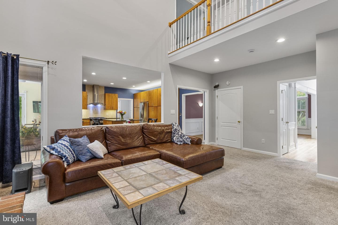 2205 Erin Way photo 4