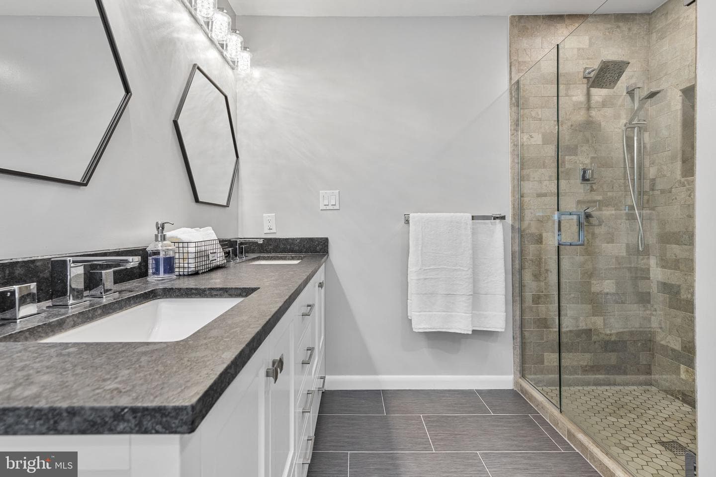 2205 Erin Way photo 44