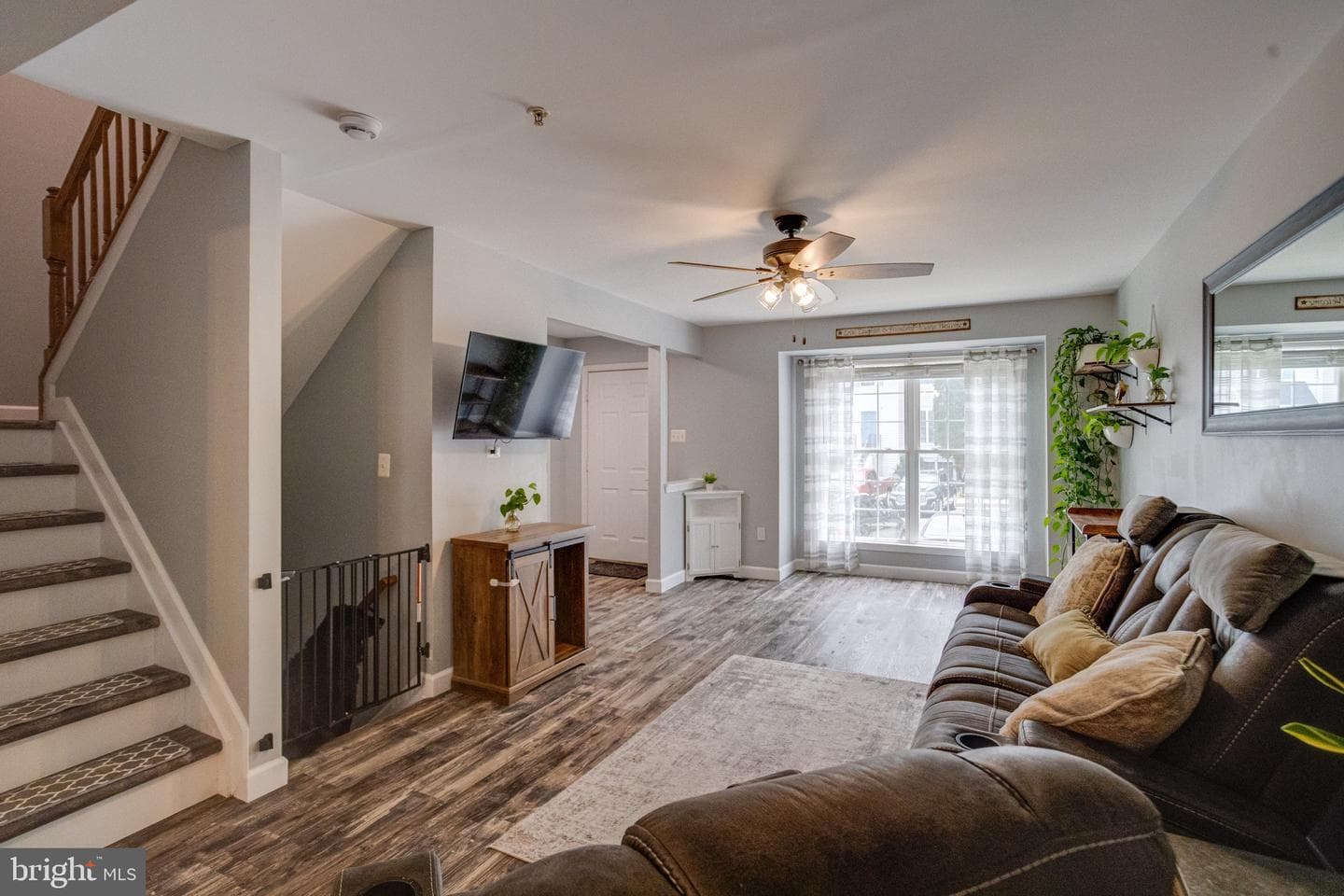 214 Gracecroft Court photo 10