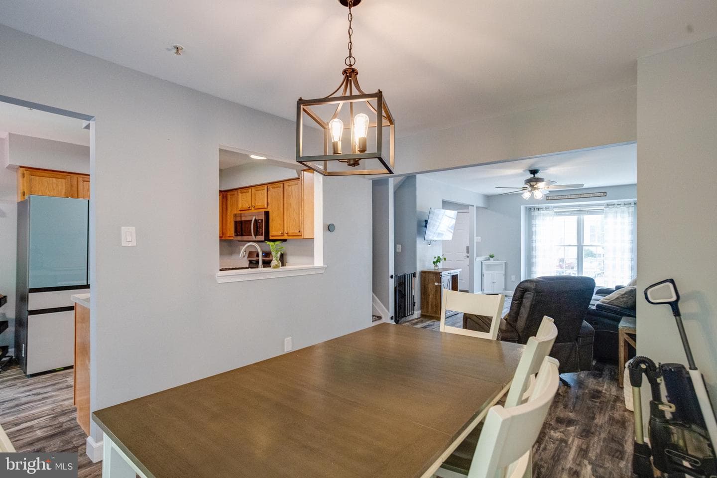 214 Gracecroft Court photo 14