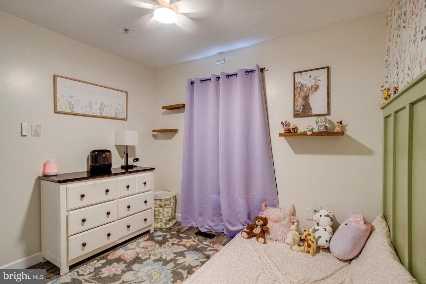 214 Gracecroft Court photo 41