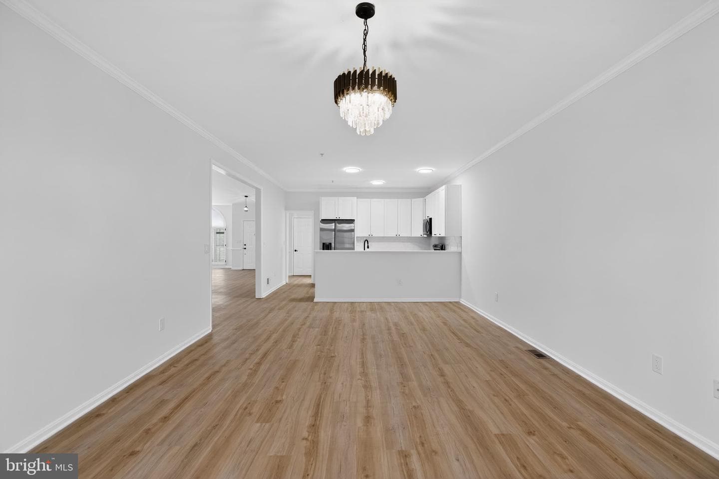 906 Whispering Ridge Lane photo 13
