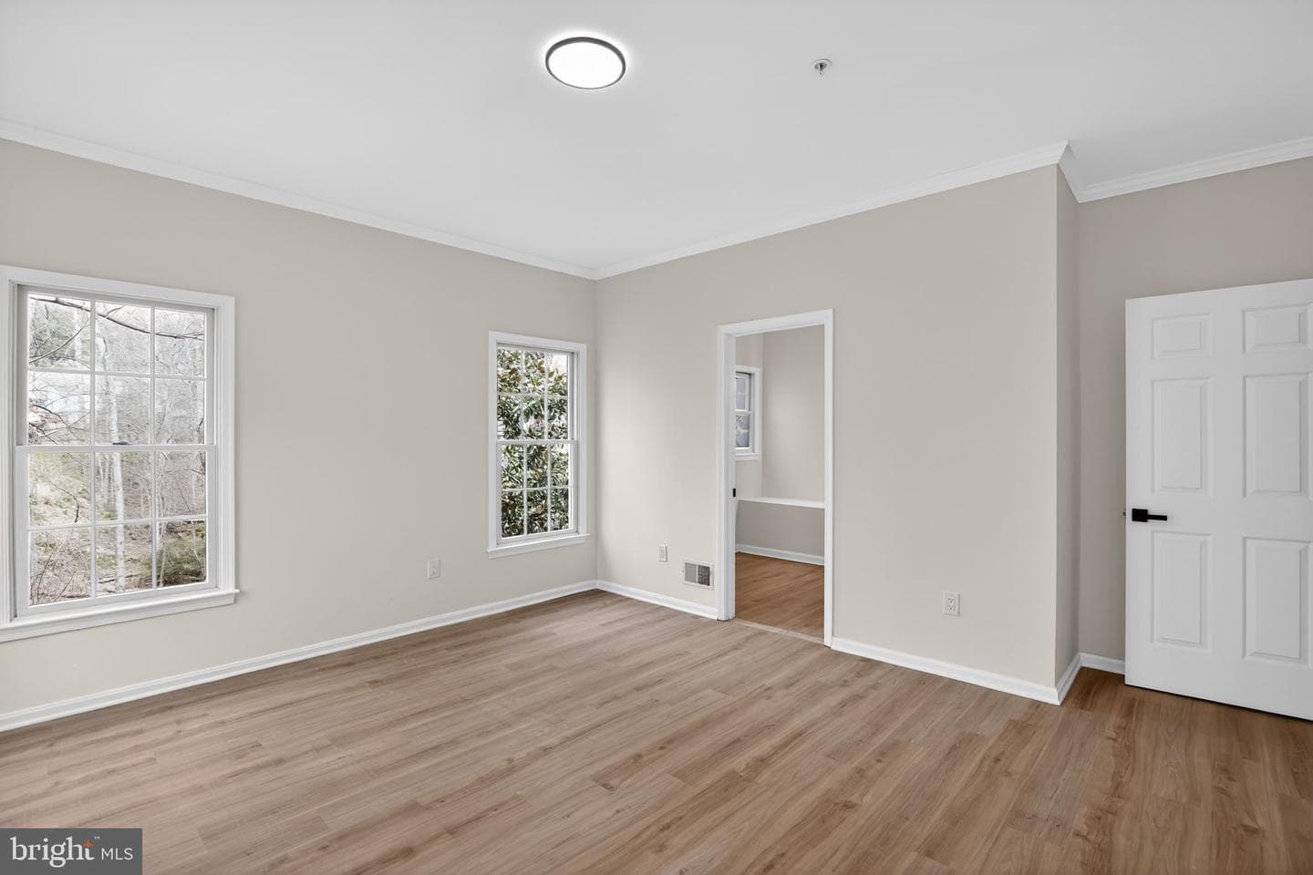 906 Whispering Ridge Lane photo 18