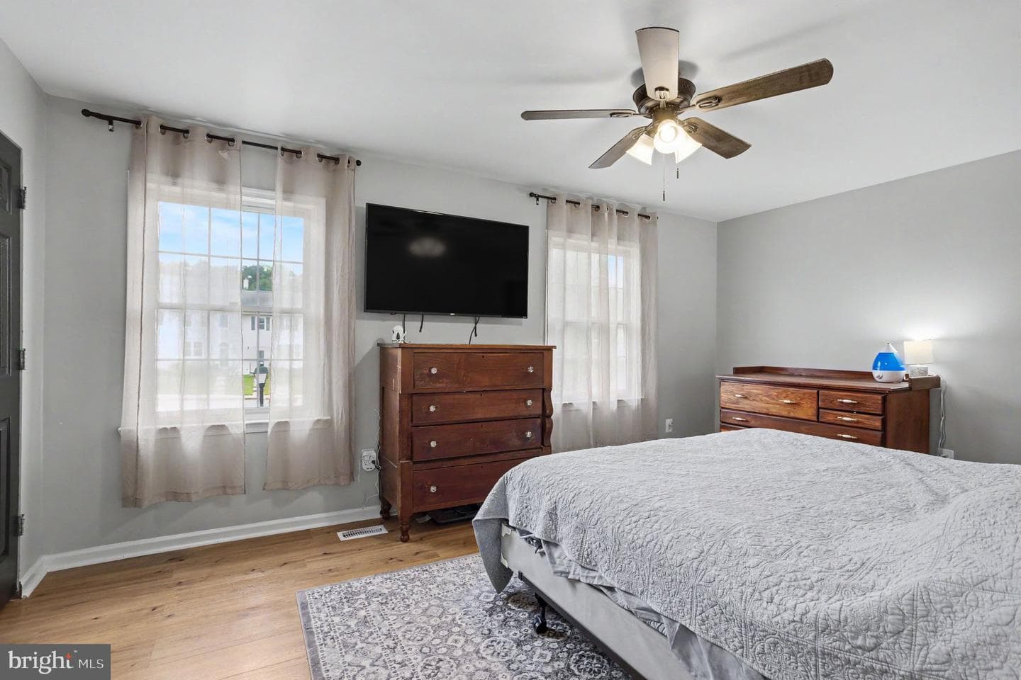 3351 Deepwell Court photo 16
