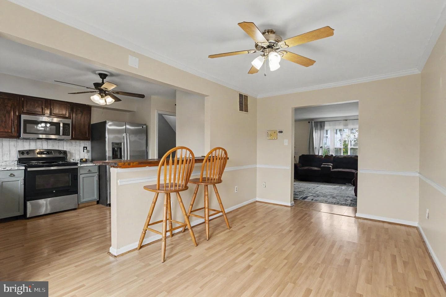3351 Deepwell Court photo 5