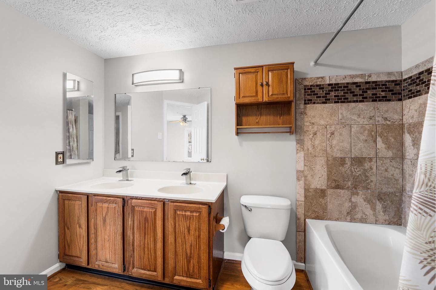 207 Oak Leaf Circle #207-J photo 11