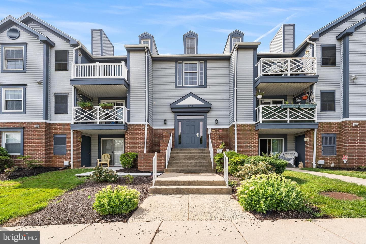 207 Oak Leaf Circle #207-J photo 3