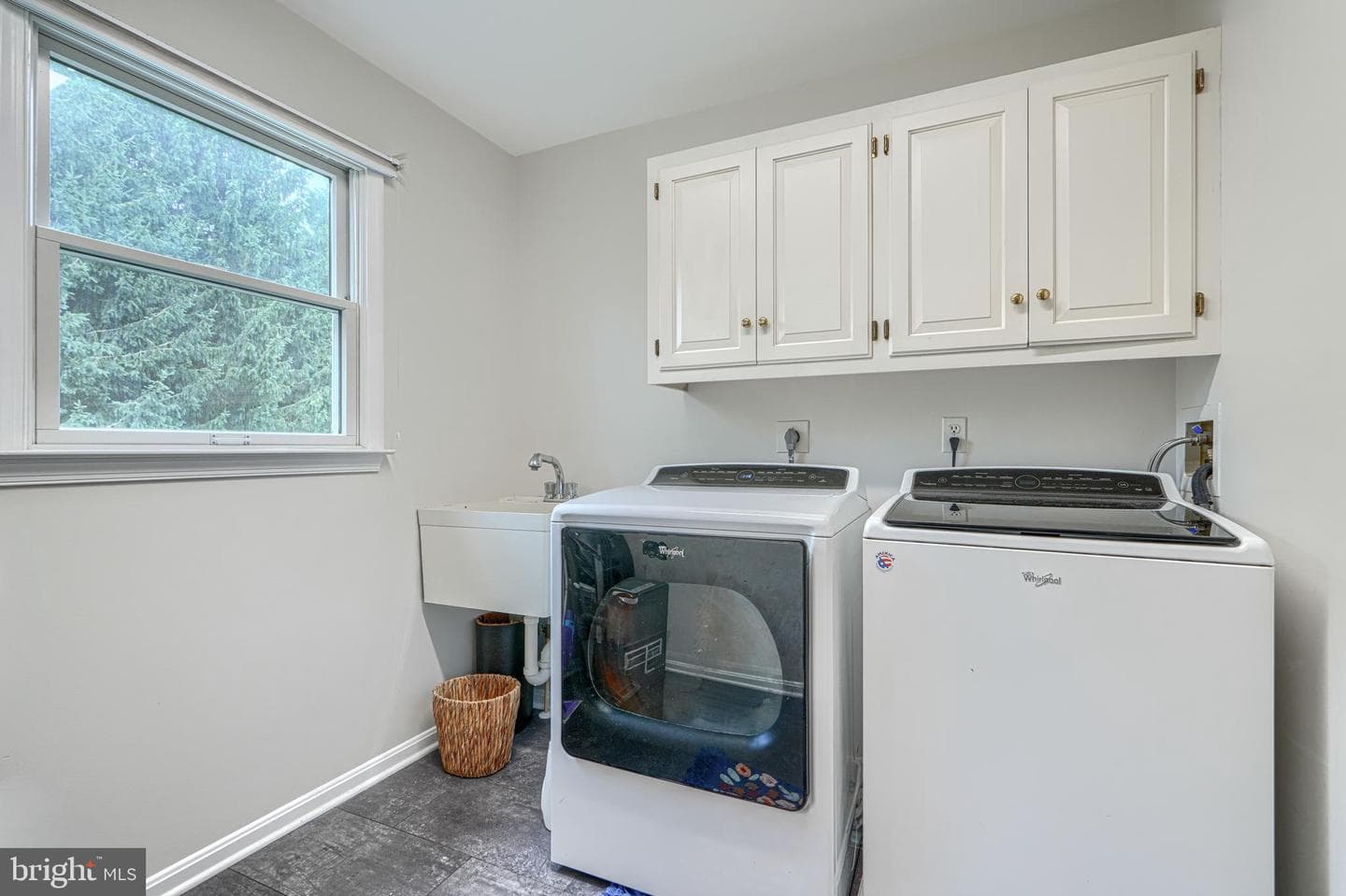 2224 Warfield Drive photo 23