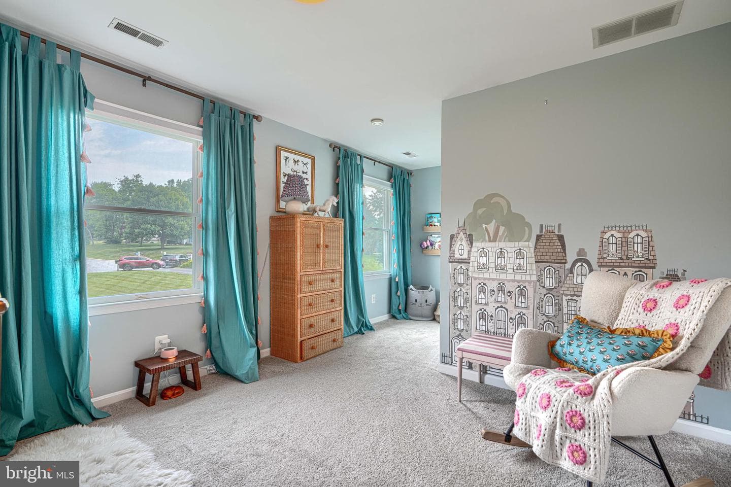 2224 Warfield Drive photo 34
