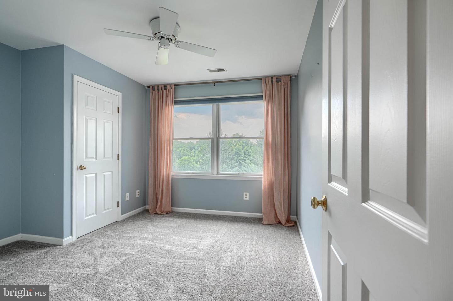 2224 Warfield Drive photo 37