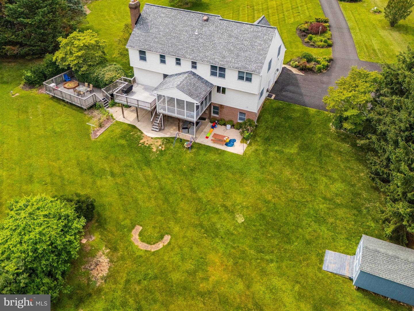 2224 Warfield Drive photo 68