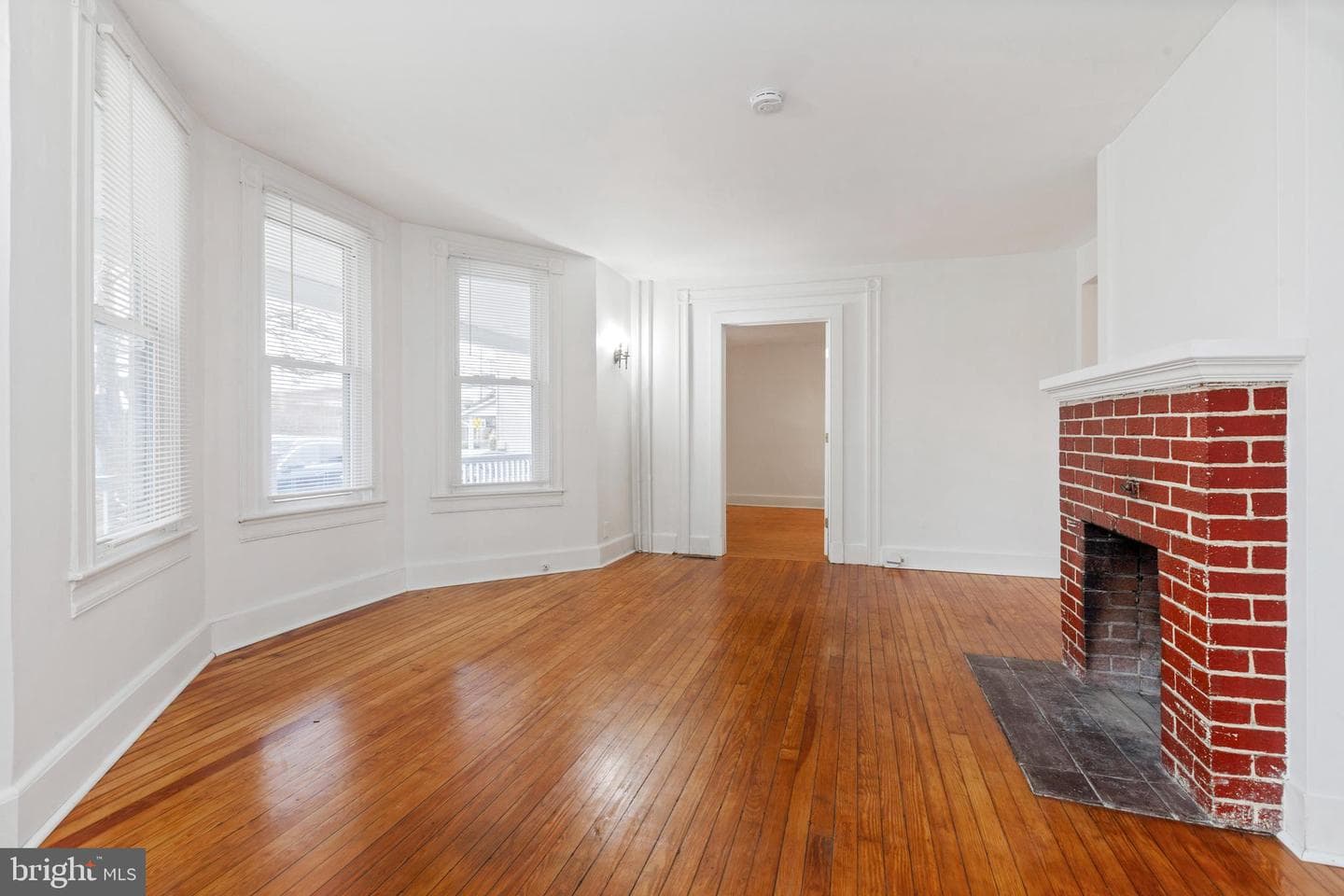 27 E Bel Air Avenue photo 6