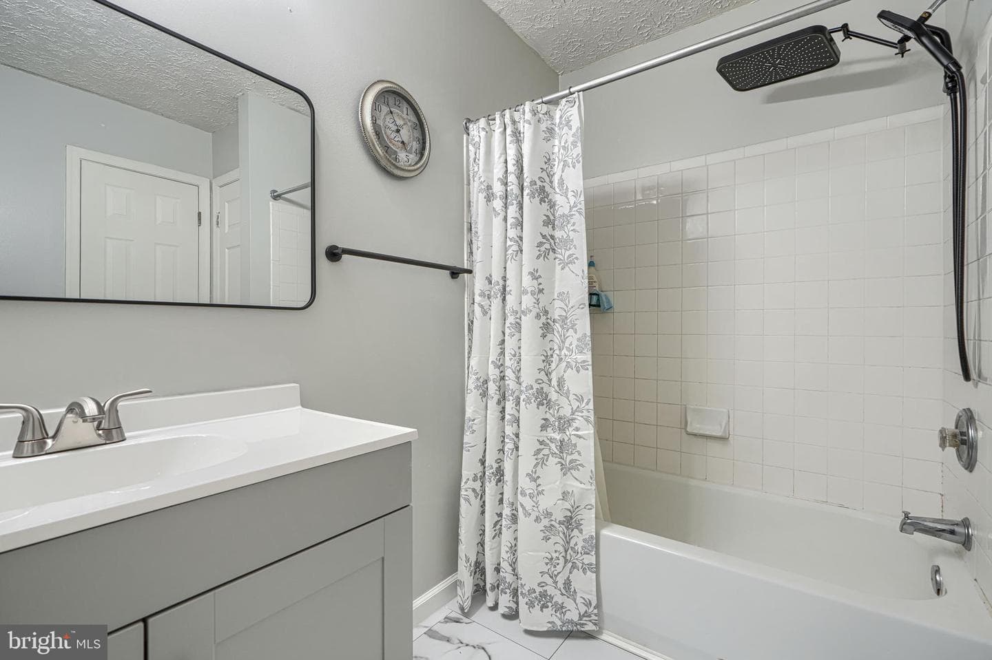1137 Splashing Brook Drive photo 19